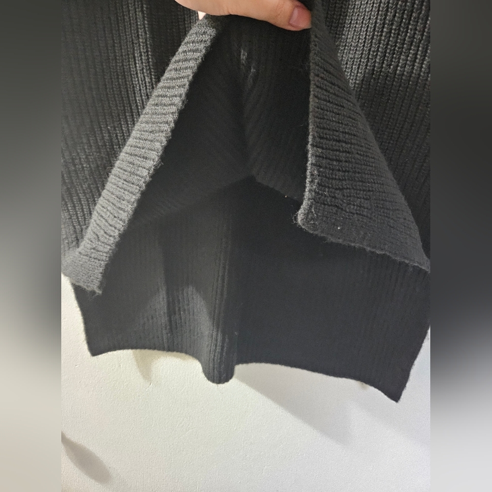 H&M Black Ribbed Knit Vest - Picture 4 of 6